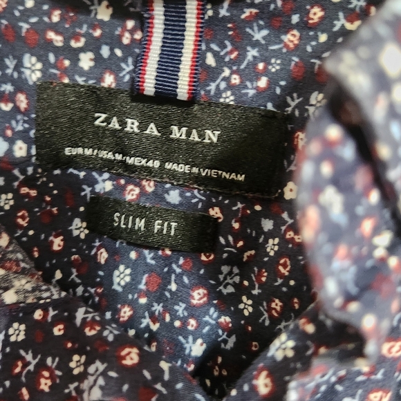 Zara Navy Floral Button Down Shirt - Picture 5 of 6